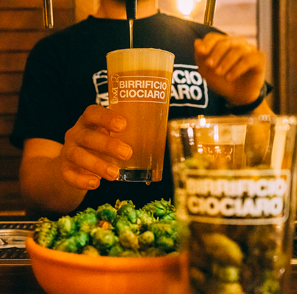 Featured image for “La nostra taproom con cucina.”